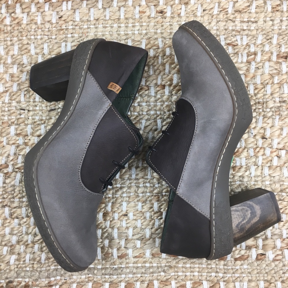El Naturalista Leather Oxford Lace-up Booties - Picture 3 of 16